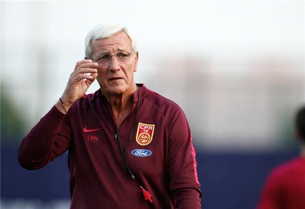  沃尔夫斯堡主帅赛后公开道歉